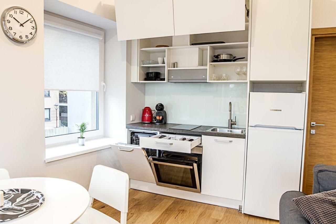 Modern 1Bd Apartment In Old Town By Hostlovers Kaunas Exteriér fotografie